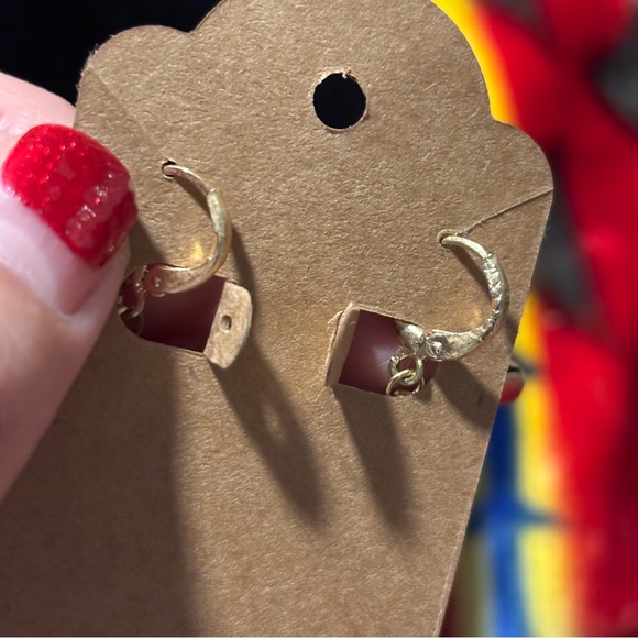 Frida Kahlo Diecut Earrings with Black Resin Crescent Moon Accent - Gold Closure - Picture 7 of 10